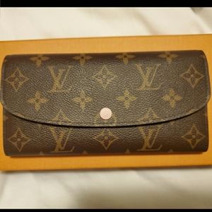 Emilie Wallet in Rose Ballerine